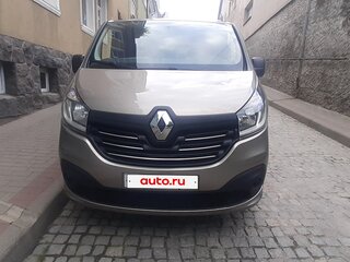 2018 Renault Trafic III, коричневый, 2950000 рублей, вид 3
