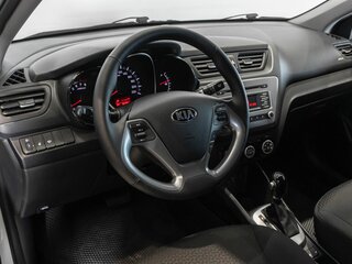 2016 Kia Rio III Рестайлинг, белый, 954254 рублей, вид 5