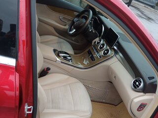 2015 Mercedes-Benz C-Класс 180 IV (W205), красный, 1600000 рублей, вид 5