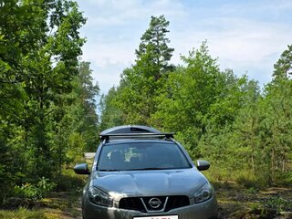 2011 Nissan Qashqai I Рестайлинг, серебристый, 1249000 рублей, вид 2