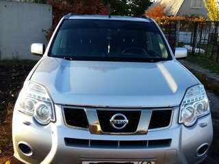 2013 Nissan X-Trail II Рестайлинг, серебристый, 1670000 рублей, вид 3