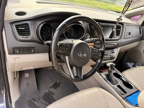 2019 Kia Carnival III, серый, 2499000 рублей - вид 14