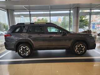 2026 Subaru Outback VII, серый, 8990000 рублей, вид 2