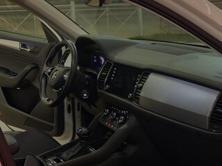 2022 Skoda Kodiaq I Рестайлинг, белый, 4000000 рублей, вид 4
