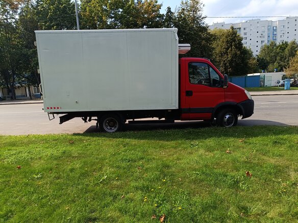 2011 Iveco Daily, красный, 1100000 рублей - вид 15