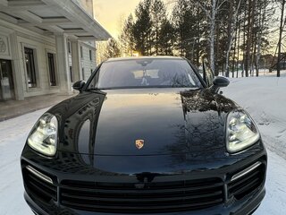 2021 Porsche Cayenne E-Hybrid III, чёрный, 10500000 рублей, вид 1