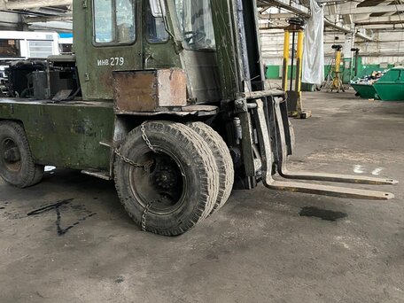 1987 Львовский Автопогрузчик М-40814, зелёный, 300000 рублей, вид 2