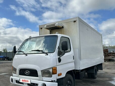 2010 Hyundai Porter II, белый, 1190000 рублей, вид 2