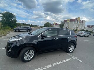 2018 Kia Sportage IV, чёрный, 2100000 рублей, вид 3