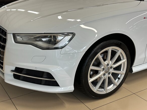 2016 Audi A6 IV (C7) Рестайлинг, белый, 2000000 рублей - вид 4