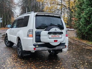 2011 Mitsubishi Pajero IV, белый, 1850000 рублей, вид 5