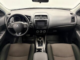 2018 Mitsubishi ASX I Рестайлинг 2, белый, 1400000 рублей, вид 4