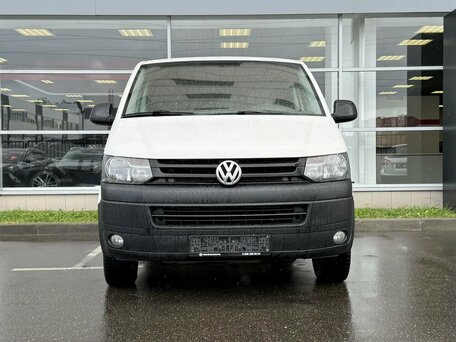 2013 Volkswagen Transporter, белый, 1700000 рублей, вид 2