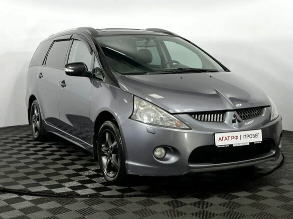2008 Mitsubishi Grandis I, серый - вид 3