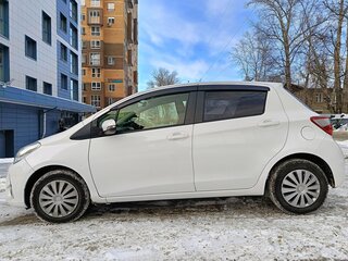 2019 Toyota Vitz III (XP130) Рестайлинг 2, белый, 1150000 рублей, вид 3