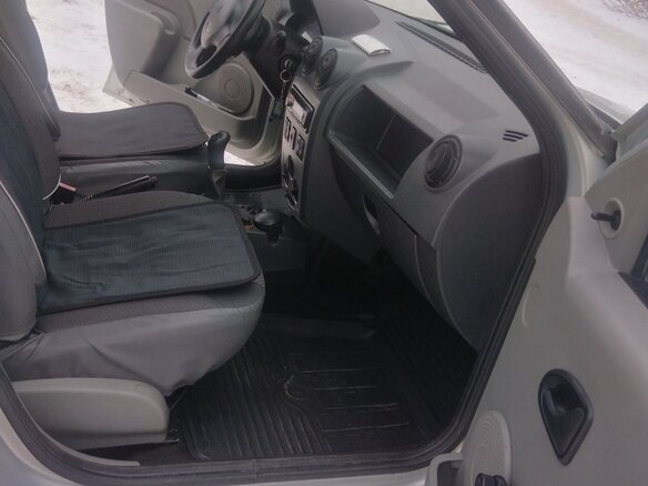 2007 Renault Logan I, серый, 250000 рублей - вид 8