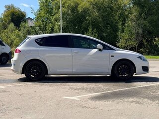 2012 SEAT Leon II Рестайлинг, белый, 950000 рублей, вид 3