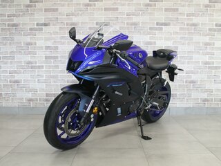 2022 Yamaha YZF-R7, синий, 840000 рублей, вид 2