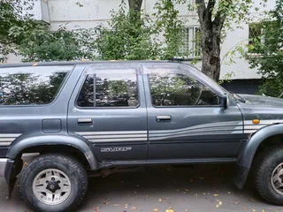 1993 Toyota Hilux Surf II Рестайлинг, серый, 500000 рублей, вид 5