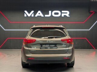 2018 Kia Ceed II Рестайлинг, коричневый, 1245000 рублей, вид 3