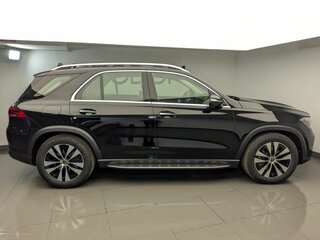 2026 Mercedes-Benz GLE 350 II (V167) Рестайлинг, чёрный, 11500000 рублей, вид 4
