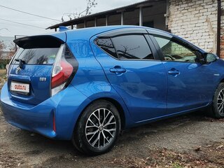 2017 Toyota Aqua I Рестайлинг 2, синий, 1200000 рублей, вид 3