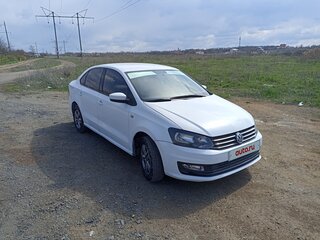 2016 Volkswagen Polo V Рестайлинг, белый, 575000 рублей, вид 1