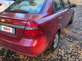 2011 Chevrolet Aveo I Рестайлинг, красный, 520000 рублей, вид 5