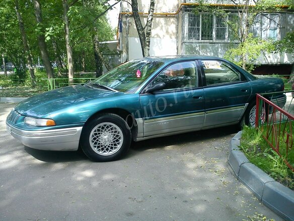 1992 Chrysler Concorde I, зелёный - вид 5
