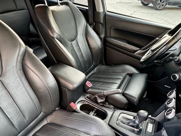 2016 Subaru Forester IV Рестайлинг 2, белый, 2590000 рублей - вид 7