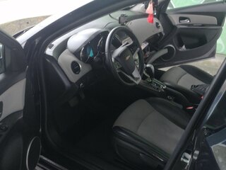 2013 Chevrolet Cruze I Рестайлинг, чёрный, 750000 рублей, вид 3