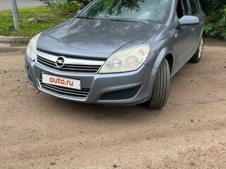 2008 Opel Astra 6-speed H Рестайлинг, серый, 400000 рублей, вид 1