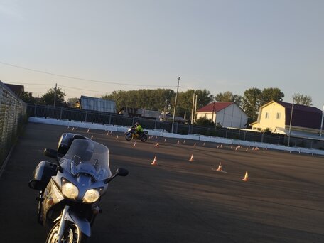 2003 Yamaha FJR1300, серебристый, 600000 рублей, вид 5