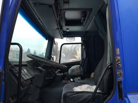 1996 DAF CF 75, синий, 1400000 рублей, вид 3