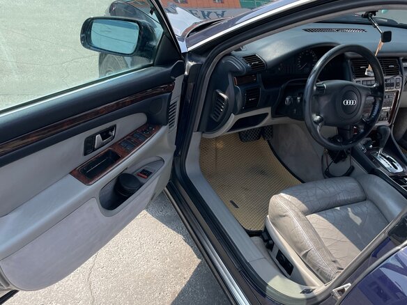 1997 Audi A8 I (D2), синий, 550000 рублей - вид 9