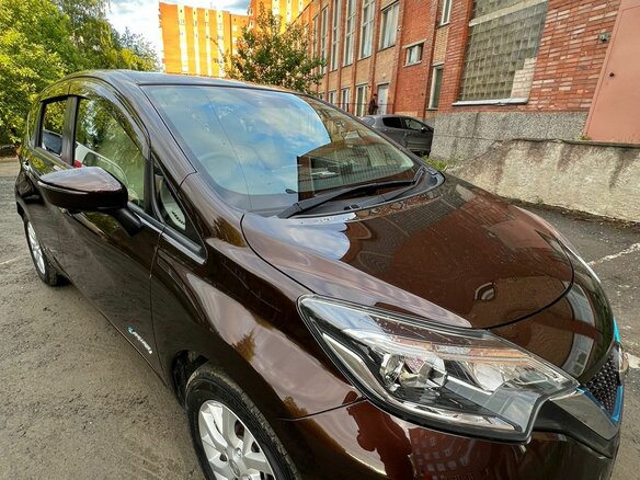 2016 Nissan Note e-Power II Рестайлинг, коричневый, 1250000 рублей