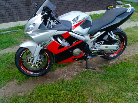 2003 Honda CBR 600F, серебристый, 460000 рублей, вид 2