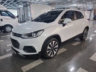 2021 Chevrolet Trax I Рестайлинг, белый, 1300000 рублей, вид 1