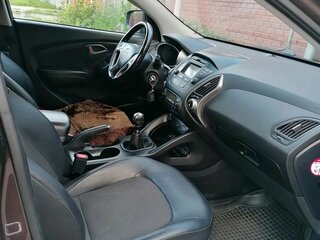2013 Hyundai ix35 I, коричневый, 1300000 рублей, вид 5
