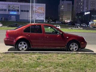 2000 Volkswagen Jetta IV, красный, 350000 рублей, вид 3