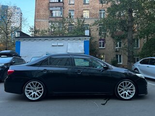 2011 Toyota Corolla X (E140, E150) Рестайлинг, чёрный, 915000 рублей, вид 4