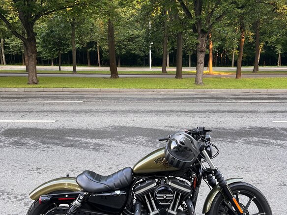 2017 Harley-Davidson Sportster 883, зелёный, 950000 рублей