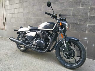 2026 Royal Enfield Shotgun, белый, 741000 рублей, вид 4