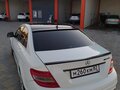 2008 Mercedes-Benz C-Класс 230 III (W204), белый, 1165000 рублей - вид 3
