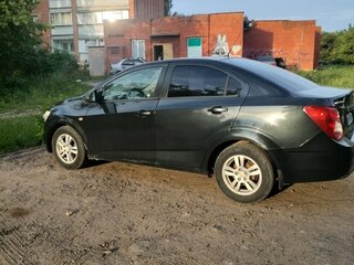 2013 Chevrolet Aveo II, чёрный, 750000 рублей, вид 3