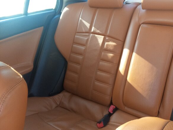 2012 Mitsubishi Lancer X Рестайлинг, белый, 750000 рублей - вид 3