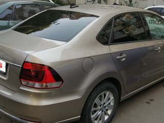 2017 Volkswagen Polo V Рестайлинг, бежевый, 1200000 рублей, вид 5