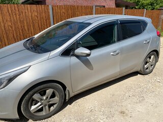 2014 Kia Ceed II, серебристый, 999000 рублей, вид 3