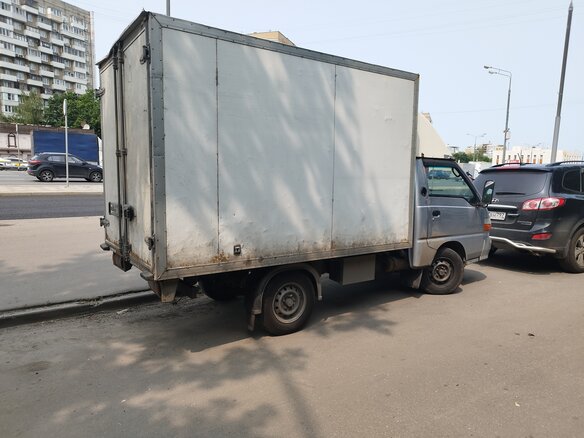 2012 Hyundai Porter, серебристый, 600000 рублей - вид 8