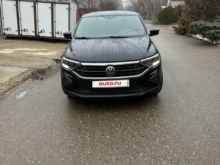 2021 Volkswagen Polo VI, чёрный, 1950000 рублей, вид 2